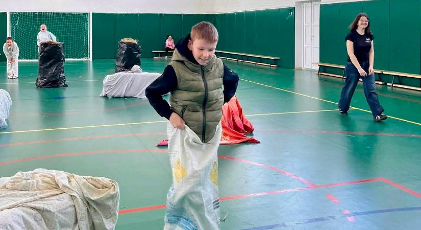 Kreativitás és közösségi élmény: különleges BMG-nap a Bethlen-líceumban