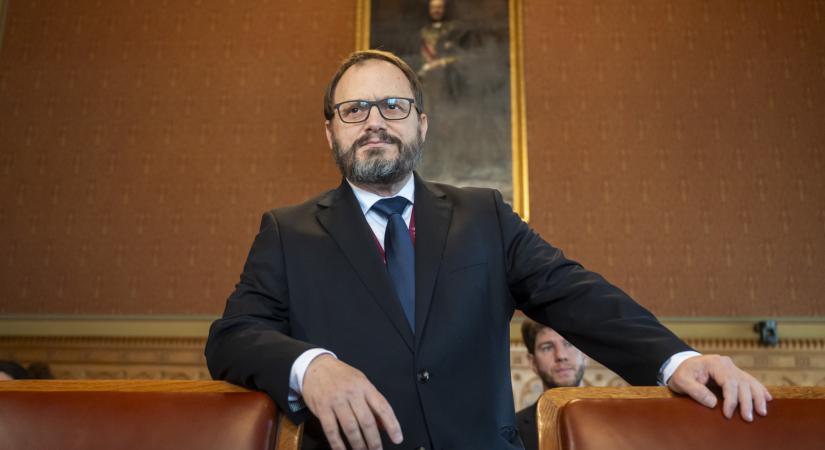 Nagy bejelentés Kármán Andrástól: a József nádor térre költözik a Pénzügyminisztérium
