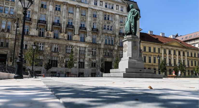 Kármán András: Visszaköltözik a Pénzügyminisztérium a József Nádor téri épületbe