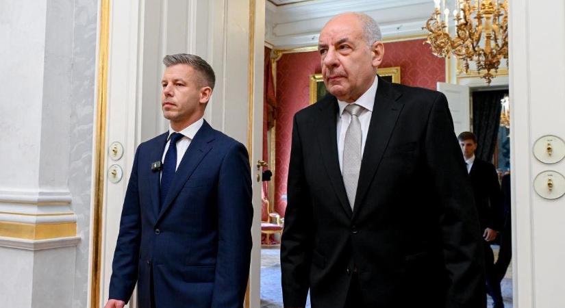 Előkerült az eltitkolt, letiltott fotó Magyar Péterről