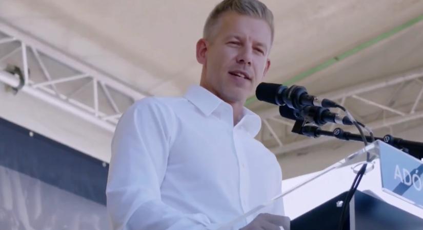 Magyar Péter felbontotta a 261 milliárdos gigaszerződést, és a Nobel-díjas tudóstól is visszaköveteli a pénzt