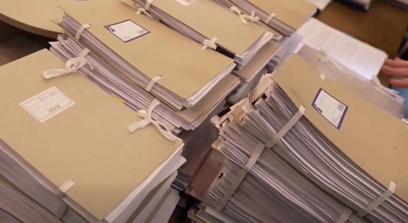 Fidesz-frakció: Kimaradt jelenetek a tegnapi átadás-átvételről