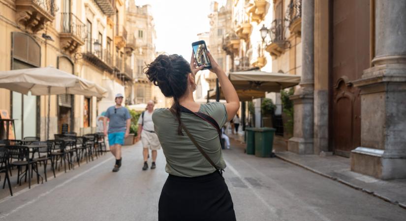 Új trükköt találtak ki a zsebtolvajok: így fosztják ki a magyar turistáka külföldön