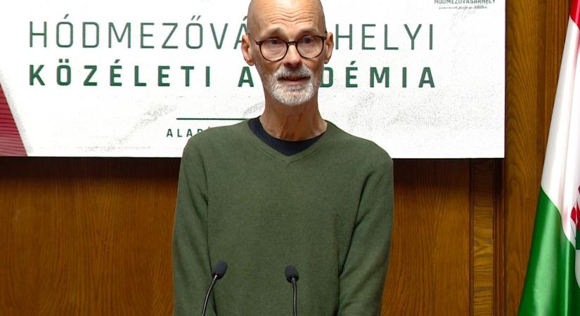 Fleck Zoltán adott elő szemeszter utolsó Közéleti Akadémiáján