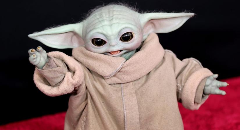 Grogu is a vörös szőnyegen integetett A mandalóri és Grogu hollywoodi premierjén