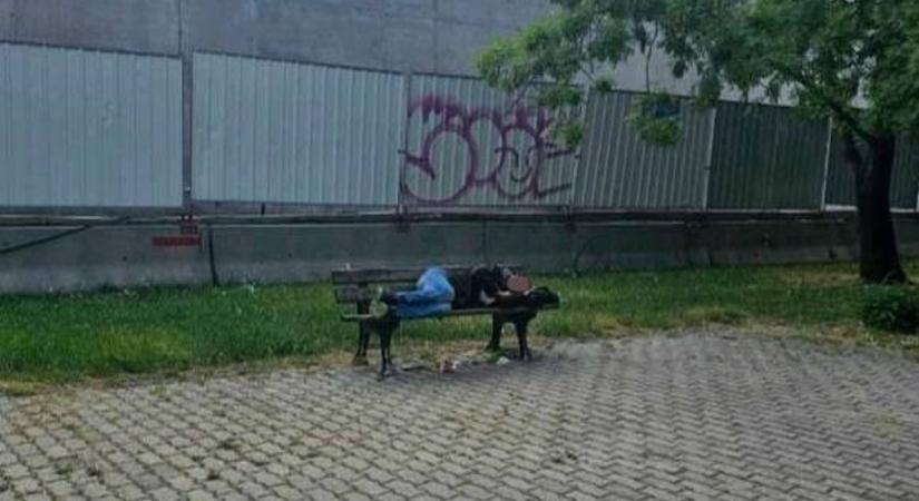 Hajléktalanok lepték el Kelenföldet, áldatlan állapotokat tapasztalni az utcákon, parkokban