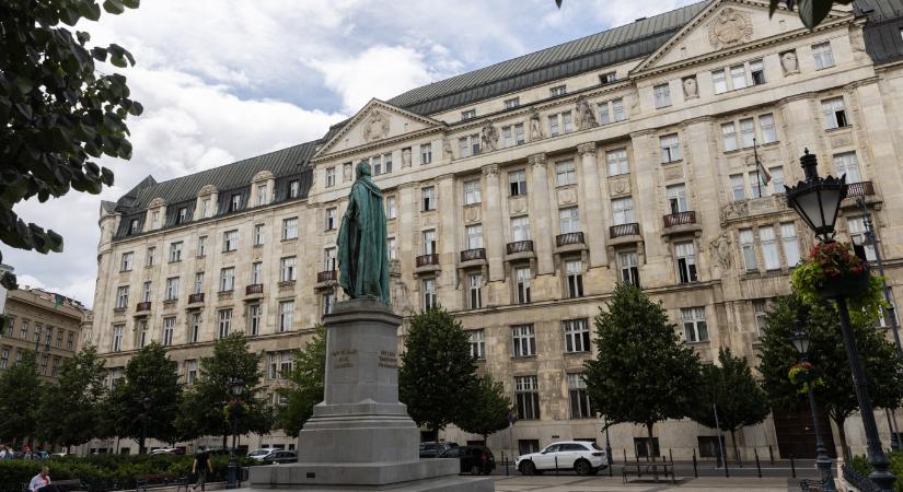 Visszaköltözik a Pénzügyminisztérium a József Nádor térre