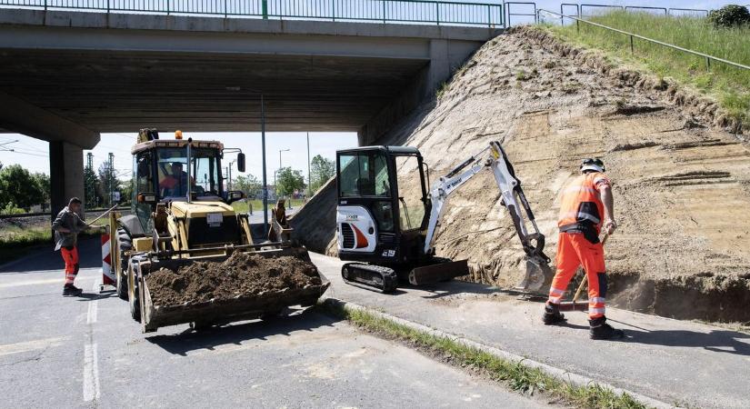 Jól halad a Balatoni úti felüljáró közelében a felújítás – fontos részletek derültek ki! (galéria)
