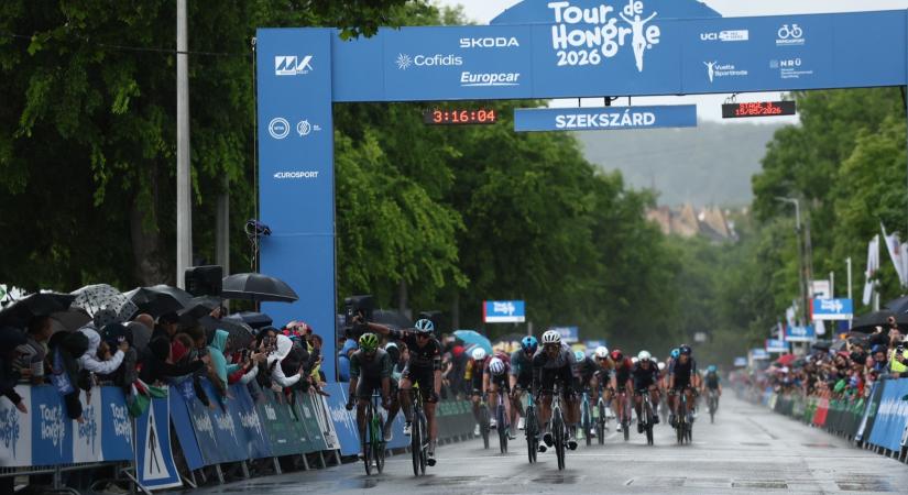 Szakadó esőben sprintbefutó döntött a Tour de Hongrie pénteki szakaszán