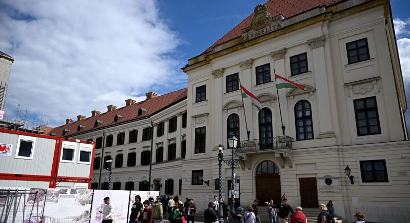 Eldőlt a budavári épületek sorsa: átírná a várnegyed jövőjét a Tisza-kormány