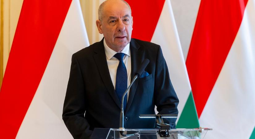 Ezt posztolta Sulyok Tamás – fotó