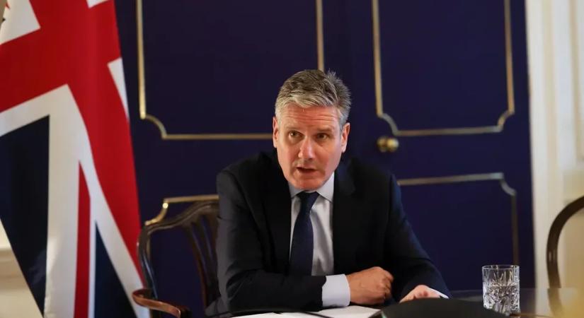 Lemondott a brit egészségügyi miniszter, mivel elvesztette a Starmerbe vetett „bizalmát”