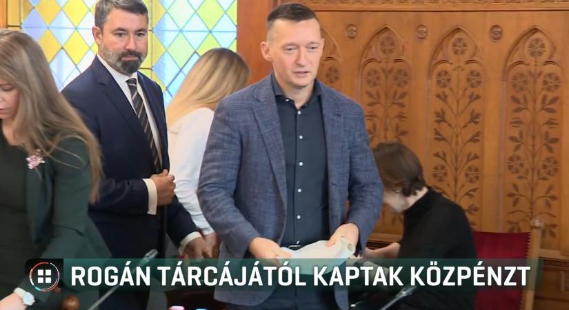 180 millió forintot kaptak Rogán Antal tárcájától