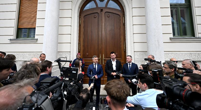 „A Tisza-kormány mindent megtesz azért, hogy ne kaphasson erőre a fideszes ellenzéke”