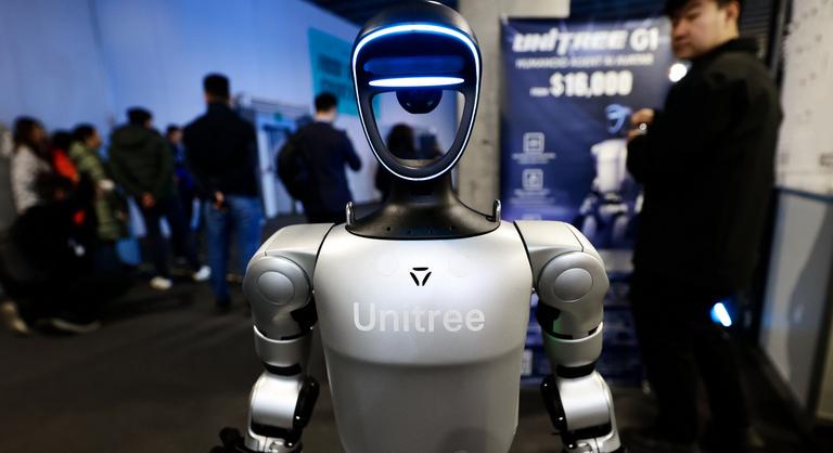 Tömeggyártásra kész az első, ember irányította óriásrobot