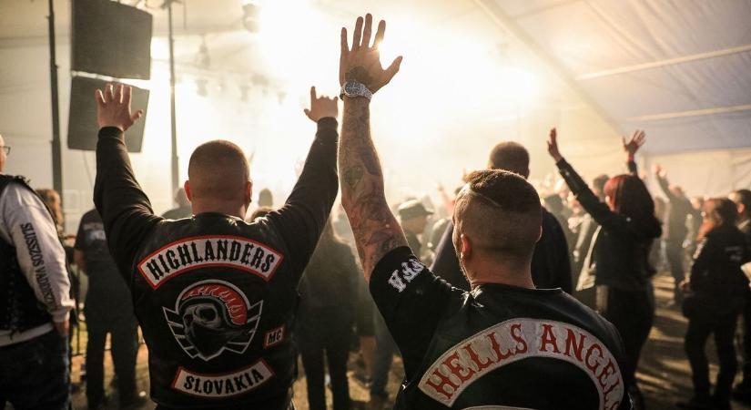Sör, Jäger, kolbász: végignéztük a győrújbaráti motorostalálkozó árait