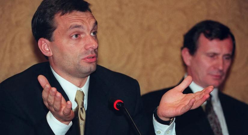 Baleset, lemondás, választás – képeken mutatjuk az elmúlt évtizedek kormányváltásait