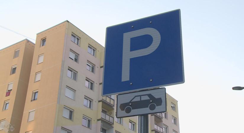 Ismét terítéken lesz a parkolás