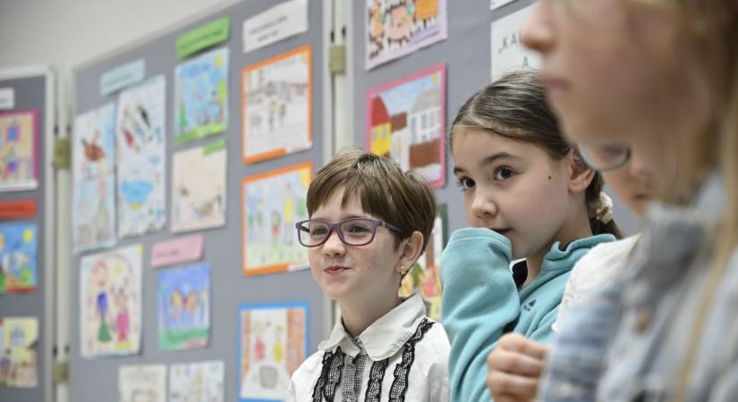 Rajzpályázat Mosonmagyaróváron: a 361 alkotásból 48-at díjaztak - fotók