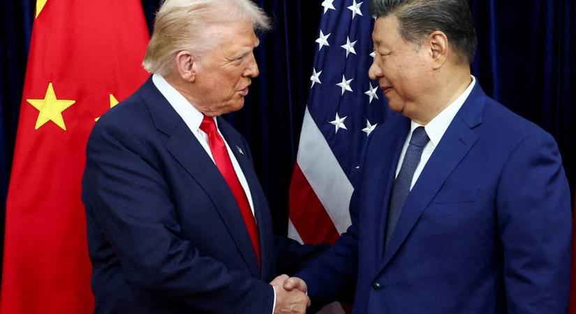Peking szerint veszélyes a helyzet, Washington továbbra is ködösít Tajvan ügyében