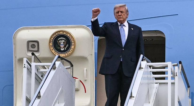 Kiderült, milyen részvényekbe fektetett Donald Trump
