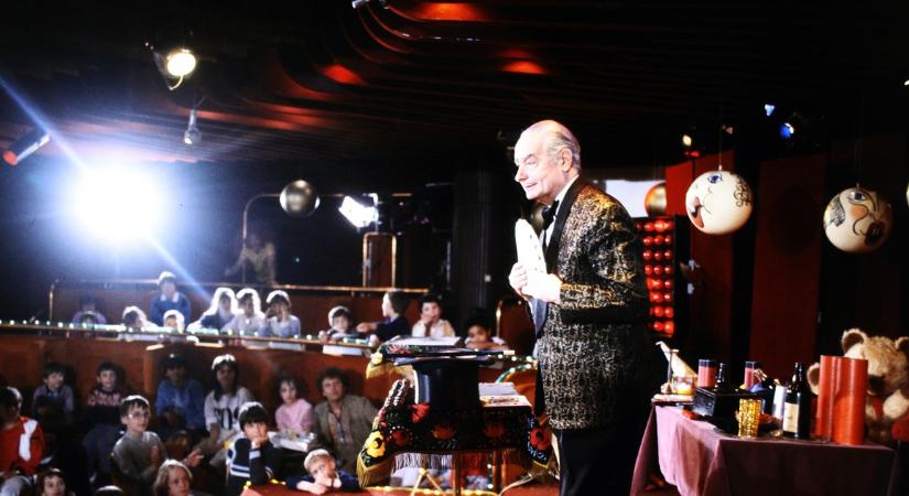 "Te vagy a baj" – Gálvölgyi János miatt tiltották le a tévében a Rodolfo emlékriportját – 115 éve született a bűvészkirály
