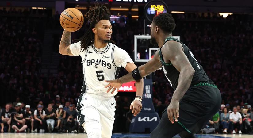 NBA: a Spurs bejutott a főcsoportdöntőbe, a Pistons kiharcolta a hetedik mérkőzést