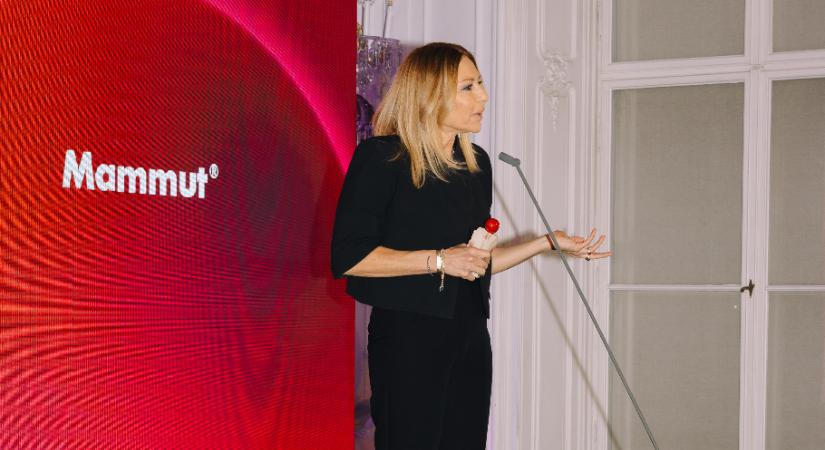 Így ragyogott az ELLE Awards díjátadó színpadán Erős Antónia