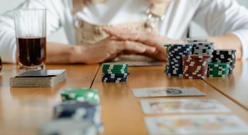 Monte Carlo-hiba: Hogyan befolyásolja döntéseinket a játékos tévedése?