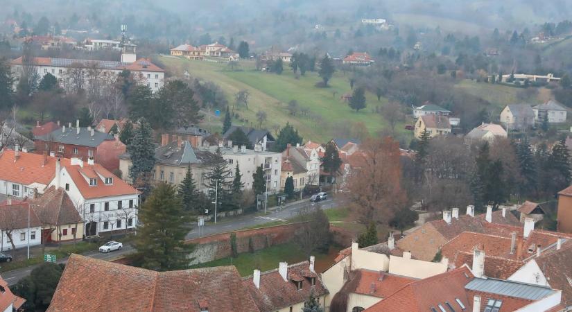 Újabb rendőrök álltak szolgálatba ebben a vasi városban