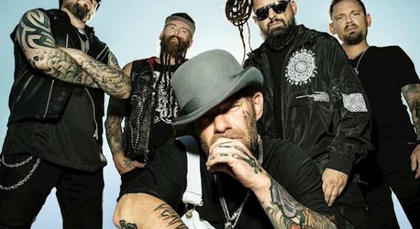 Megérkezett az első dal a Five Finger Death Punch tizedik albumáról: 'Eye Of The Storm'