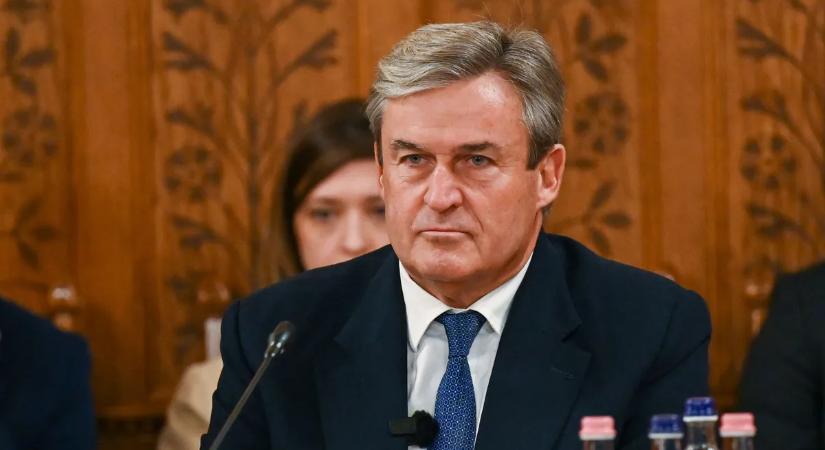 Egy kormányrendeletből az következik, hogy csupán pár hétig tartja fenn a védett árat a kormány