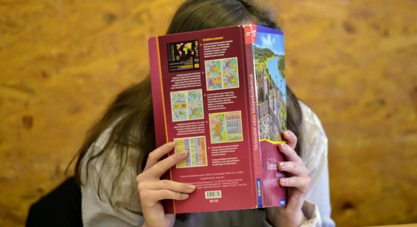 Ezeknek a gimnáziumoknak a diákjai taroltak a történelem OKTV-n