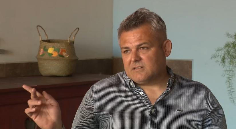 „Nem minden a pénz” – ezért hagyta ott ausztriai életét Nébl Zsolt a SUGO Tamburazenekar alapítója