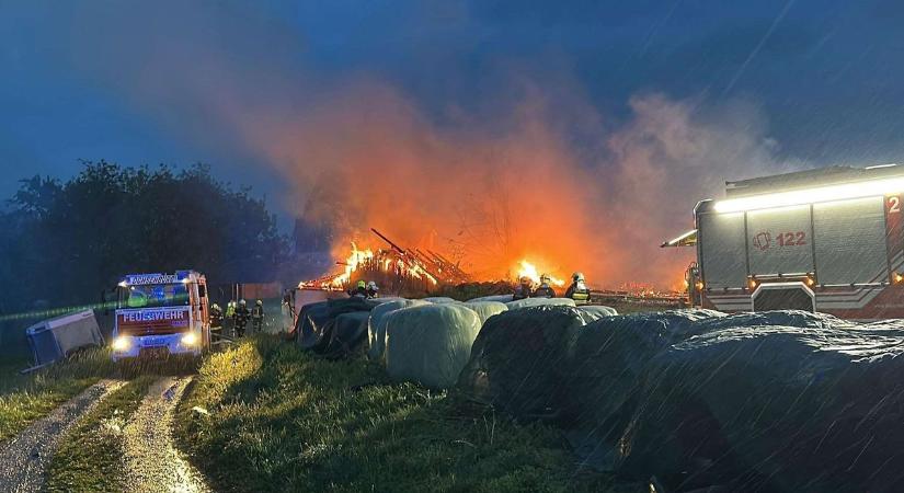 Hatalmas tűz pusztított: 140 tűzoltó küzdött a lángokkal a hajnali órákban Ausztriában