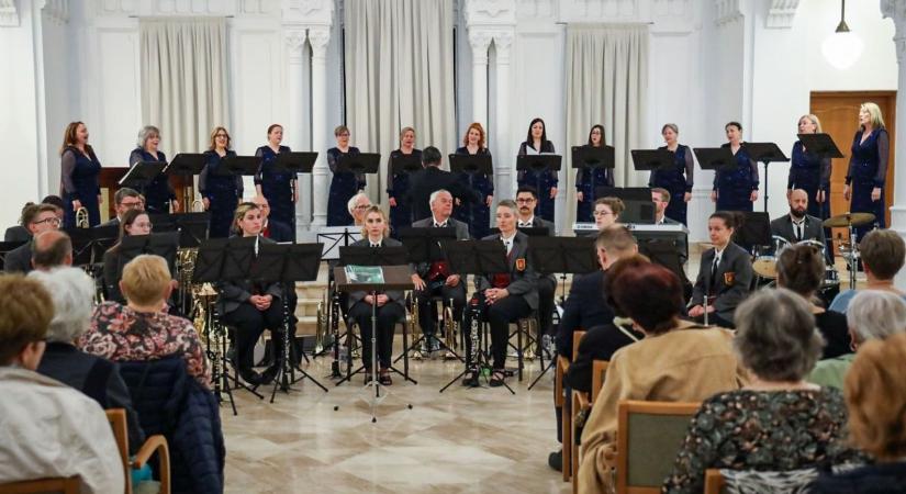 Közös szívdobbanás: elképesztő zenei élményben volt részük a szolnokiaknak – galériával
