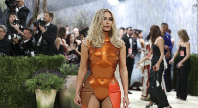 Ez igen: Kim Kardashian mindent beleadott fia érdekében