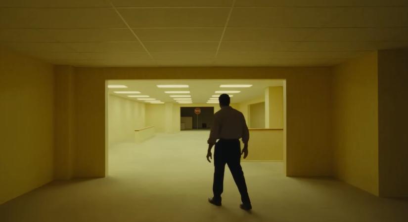 Megjelent a magyar szinkronos előzetes a nyomasztó, ismeretlen dimenziót bemutató filmhez (videó)