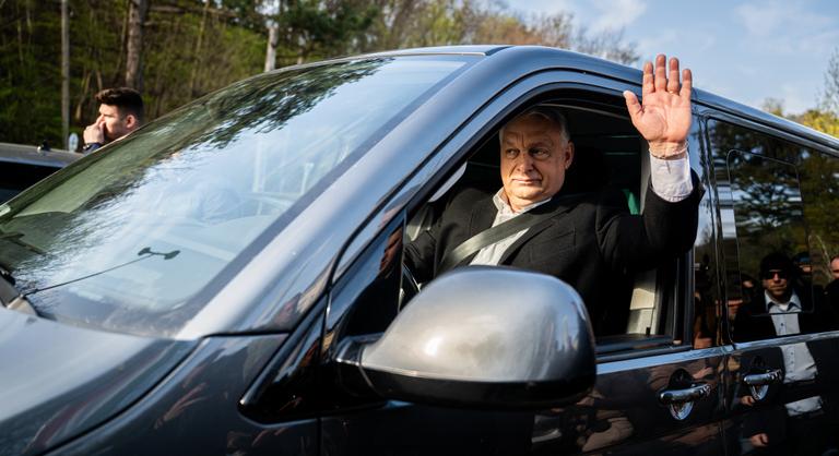 A magyar maffia kedvelt autóit is használták a kormányfők, de Magyar Péter ebben is húzott egy váratlant