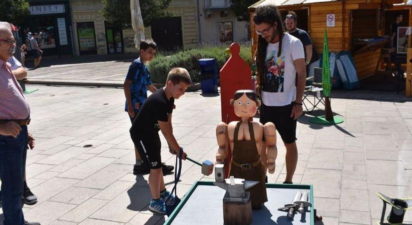 Fókuszváltás a Pápai Játékfesztiválon: vissza a kezdetekhez!