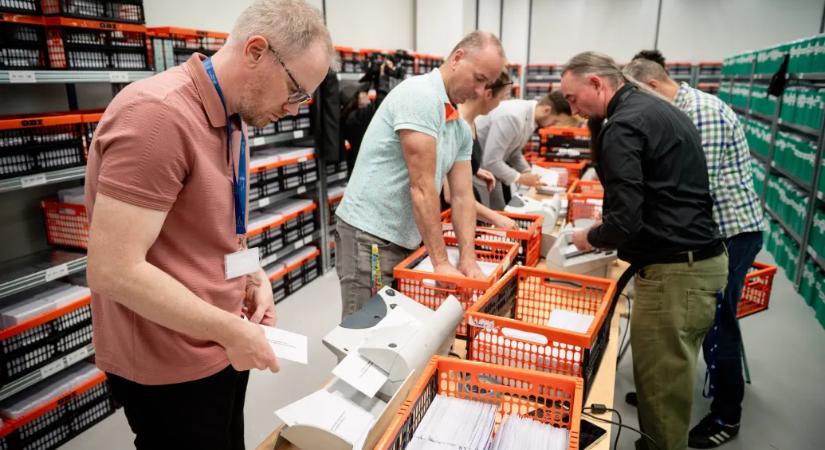 Magunk mögött kell hagyni a szavazatzsákolás időszakát