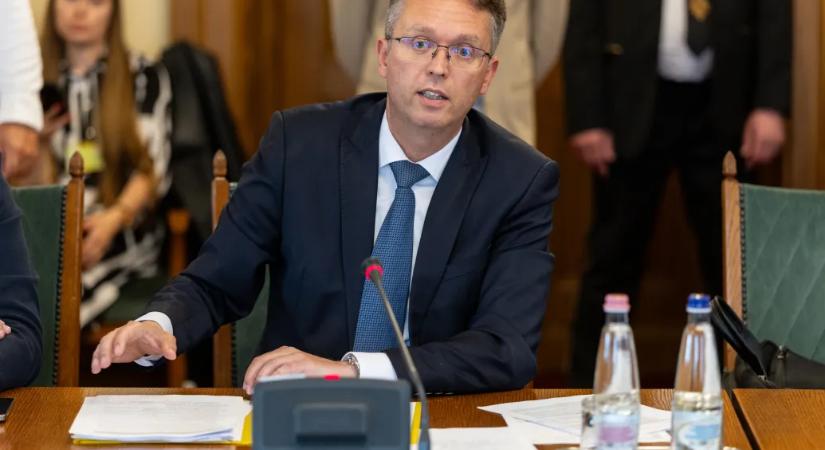 Hankó szerint a Tisza-kormány szabálytalanul bont szerződést a Krausz Ferenc-féle Élvonal Alapítvánnyal