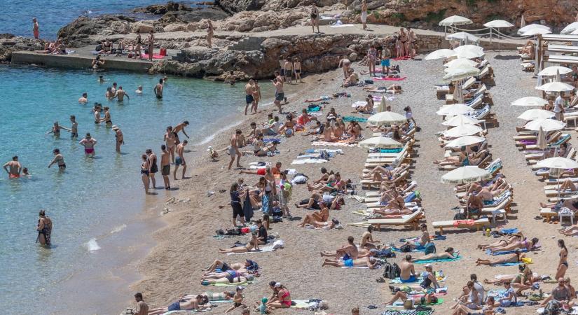 Mi lesz így a nyaralással? Súlyos erdőtűzszezonra készülnek Horvátországban