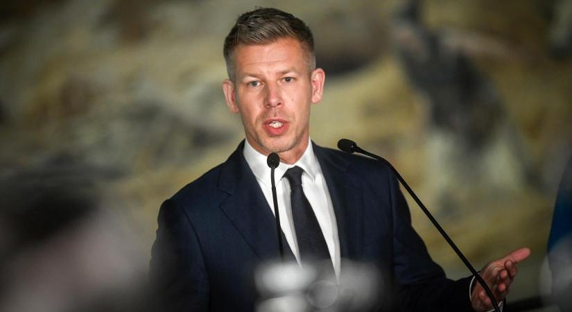 Magyar Péter: A bukott miniszterelnök korábban eltaposandó rovarnak nevezte az újságírókat, ma már a sajtó szabadságáért aggódik