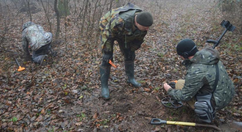 Fémkereső bukkant rá a titokra: különleges avar kori leletek Balatonalmádiban