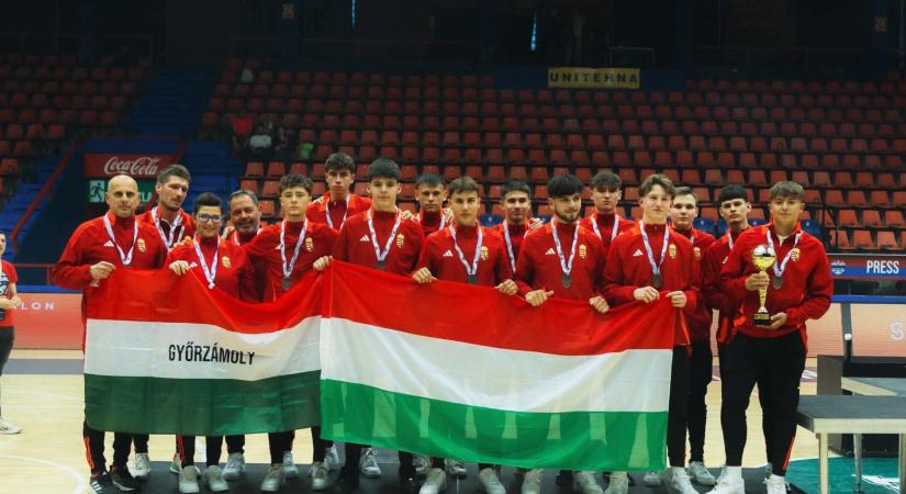 Bronzérmet szerzett a győri Bercsényi csapata az U18-as futsal Európa-bajnokságon