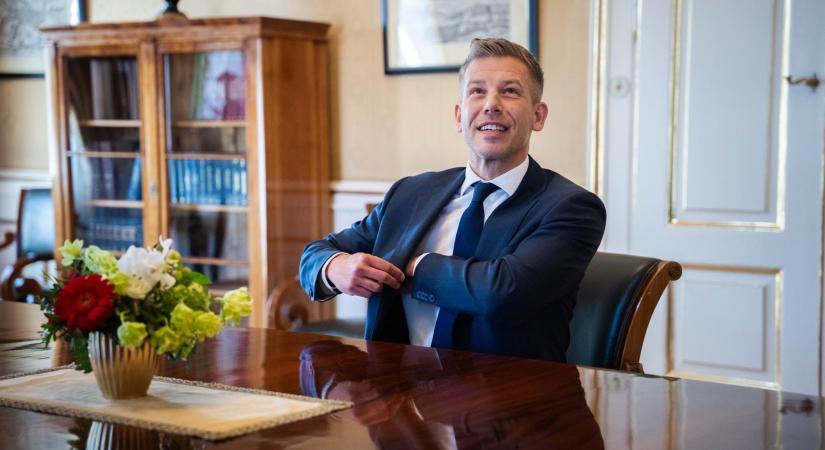 Magyar Péter Orbán Viktort is helyretette