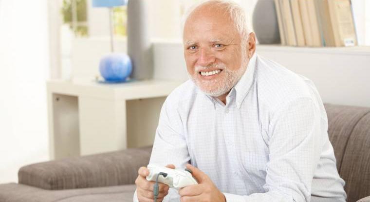 Hide the Pain Harold is lecsekkolta a nyilvánosság előtt megnyitott Karmelitát