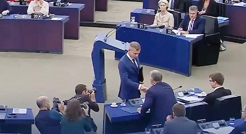 Magyar Péter így reagált Orbán Viktor kemény szavaira
