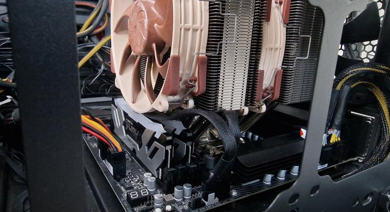 A PC-sek túlnyomó részének esze ágában sincs gépet építeni a következő két évben